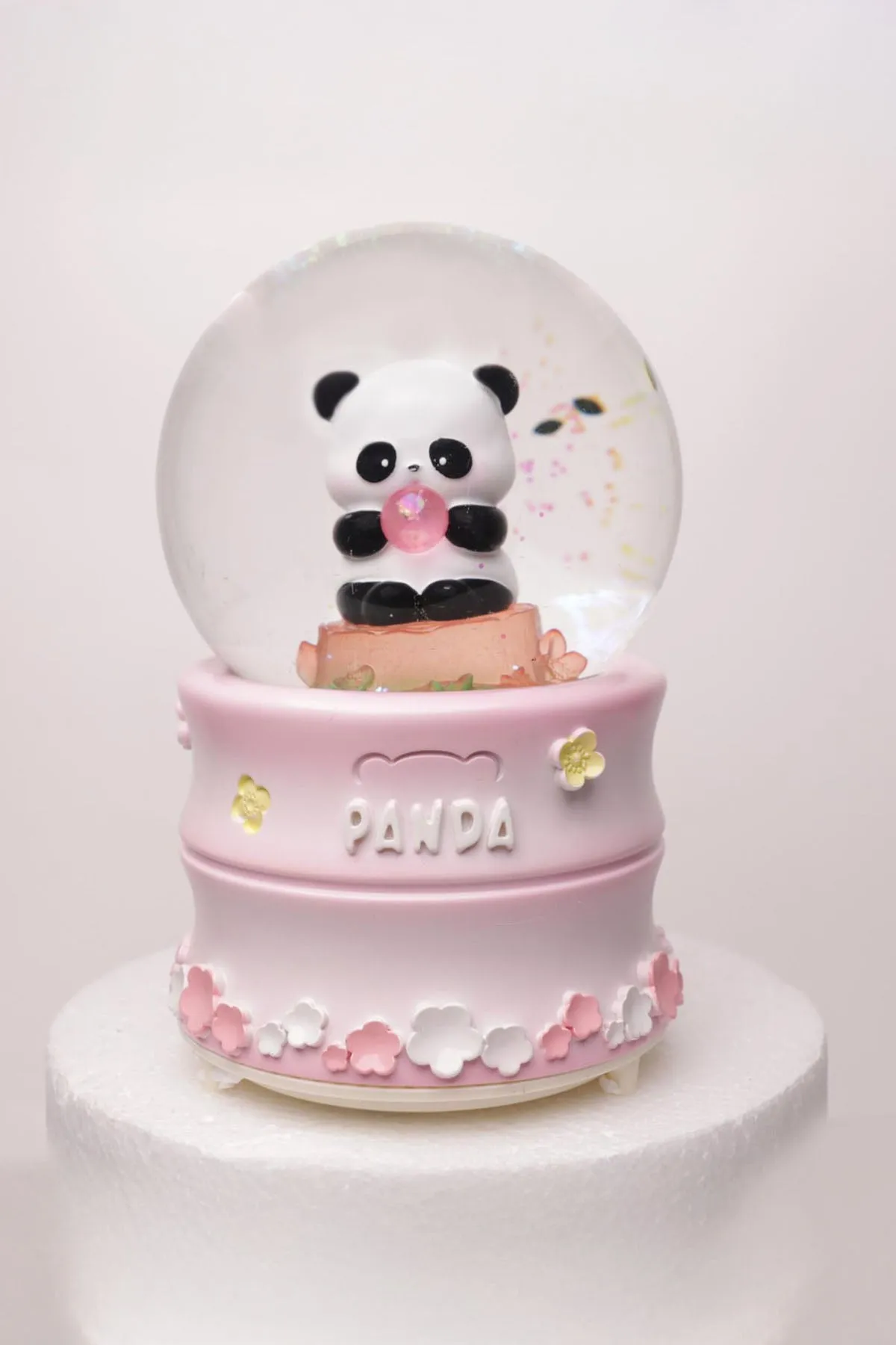 PANDALI BÜYÜK BOY & 10CM  PİLLİ & IŞIKLI MÜZİKLİ KAR KÜRESİ